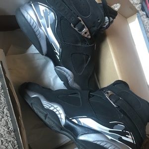 Air Jordan 8 Retro BG. Black/ White-LT Graphite